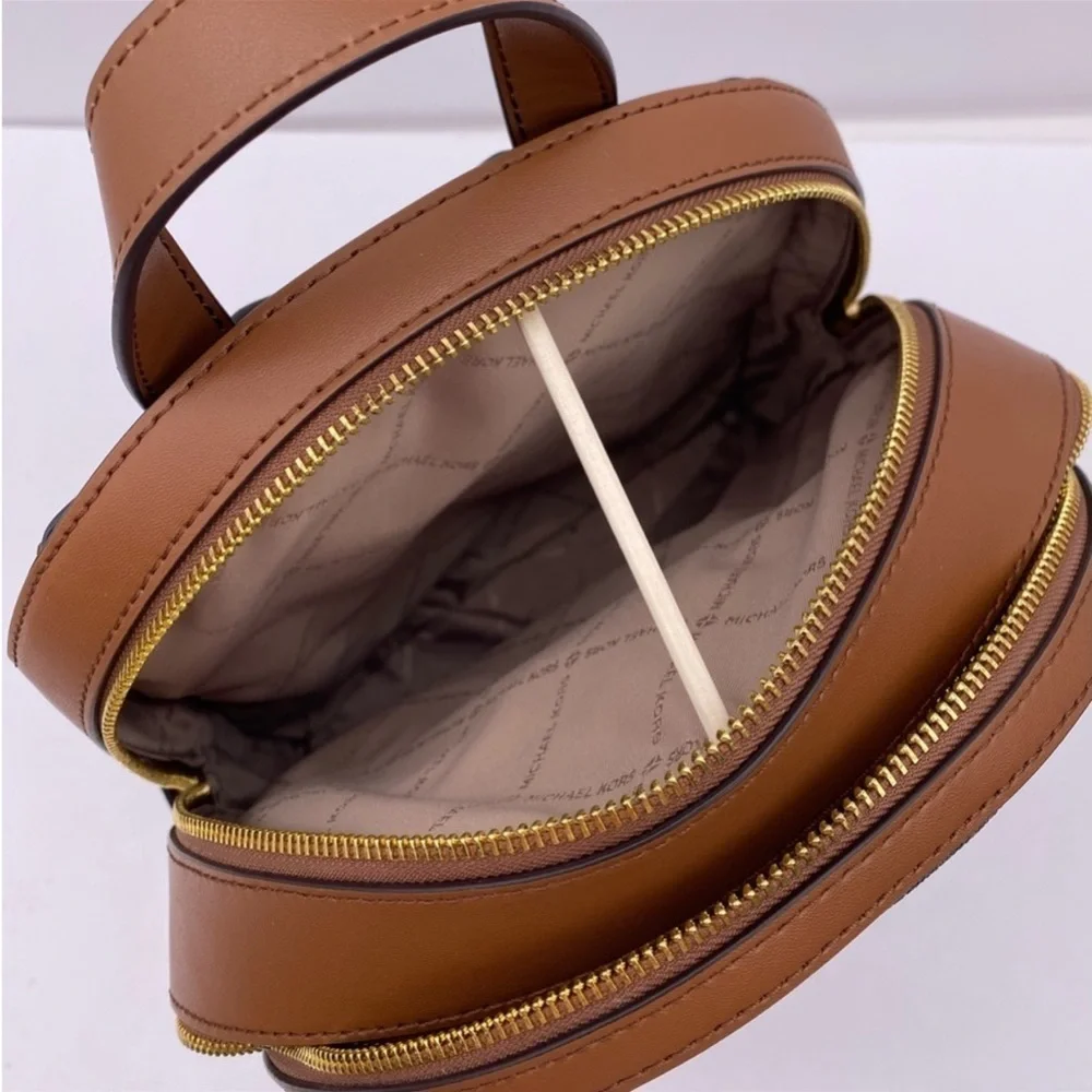 MICHAEL KORS JAYCEE MEDIUM BACKPACK BROWN SIGNATURE COLOR